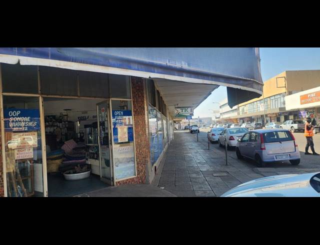 300M² BUSINESS FOR SALE IN VANDERBIJLPARK CENTRAL